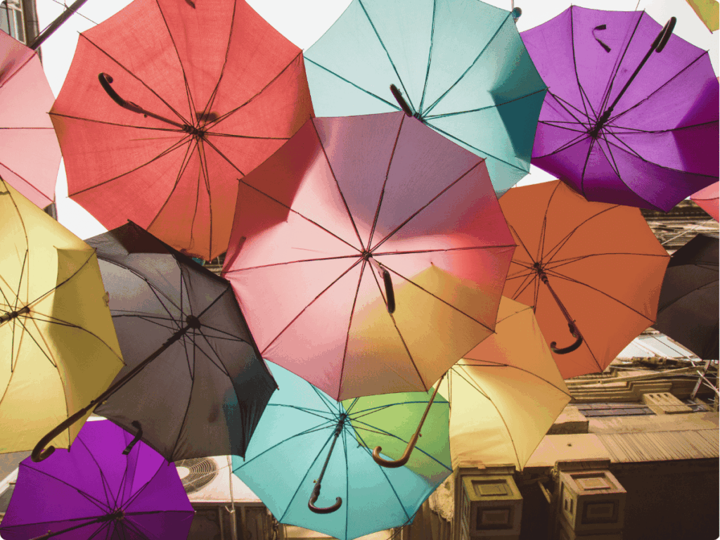 A picture illustrating online safety protection ensured by Conectys.